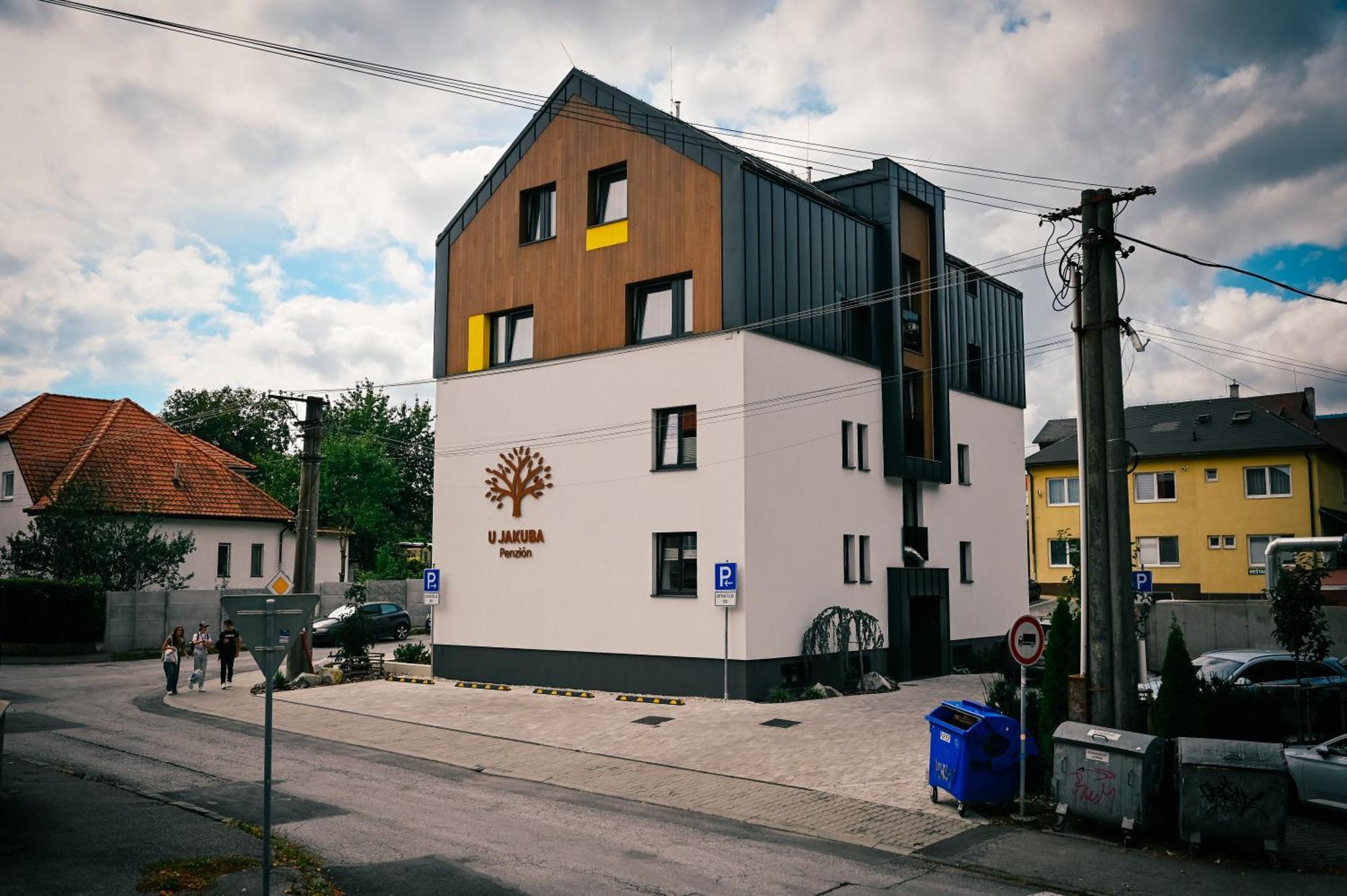 Penzion U Jakuba & Restauracia Bezplatne Parkovanie Martin Exterior photo